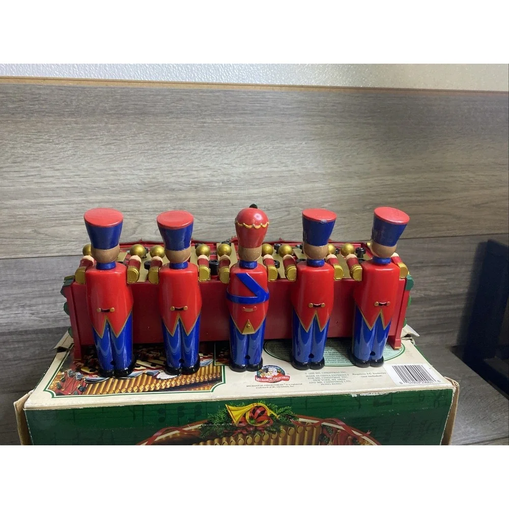Vintage‎ 1996 Mr. Christmas Merry Music Makers Soldiers 20 Holiday Tunes Working